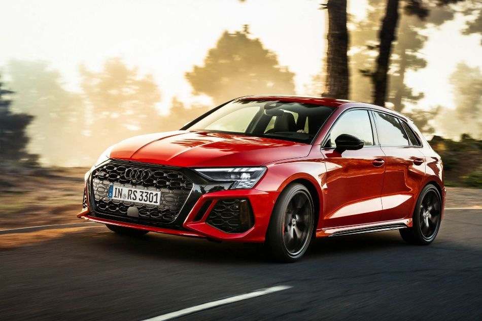 Test Audi RS 3 Sportback: zmogljiv in športen hatchback