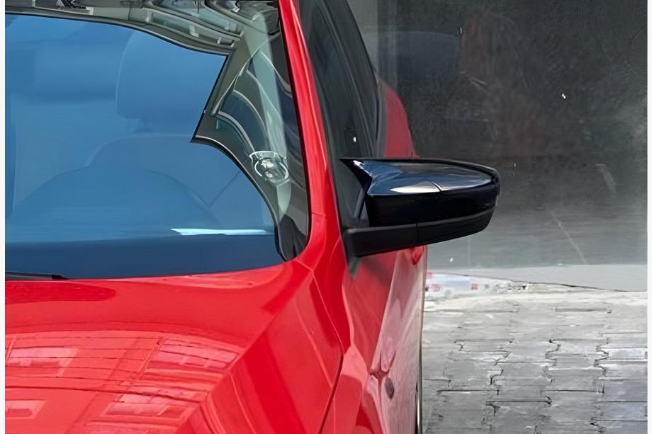 Skoda Rapid 2012–2019 BMW-Style pokrovi ogledal (s smernikom, 2 kosa) Image