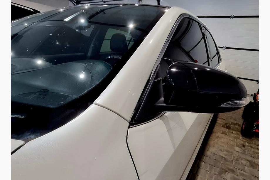 Toyota C-HR 2016–2023 Pokrovi ogledal BMW-Style (2 kos) Image