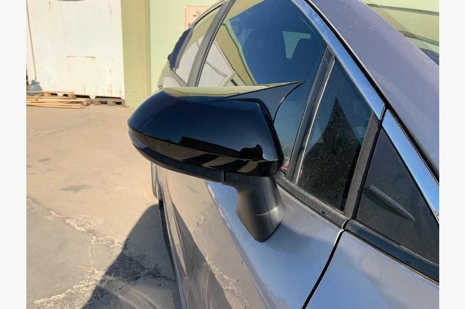 Toyota Corolla 2019– Pokrovi ogledal BMW-Style (2 kos) Image
