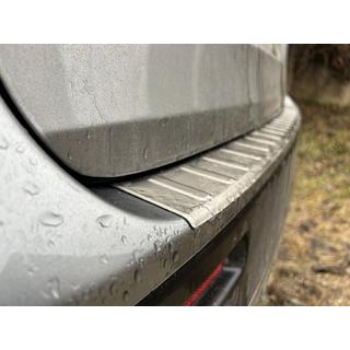 Zaščitna letev zadnjega odbijača Carmos (nerjavno jeklo) Suzuki Vitara 2015– fotografija 3