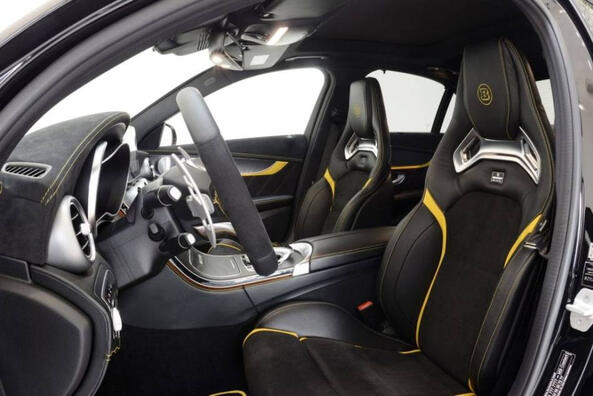 Tuning notranjosti avtomobila: sedeži, volan, obloge