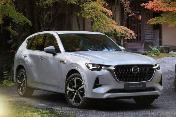 Mazda CX-60: pregled elegantnega in zmogljivega križanca