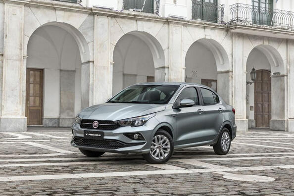 Test limuzine Fiat Cronos