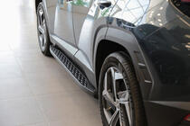 Hyundai Tucson NX4 2021– Stranski pragovi Shining Black (2 kos, aluminij) fotografija 1