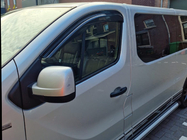 Opel Vivaro 2015–2019 Deflektorji oken EuroCap (2 kosa) fotografija 12