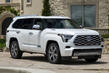 Toyota Sequoia 2022: pregled tretje generacije SUV-ja fotografija 2