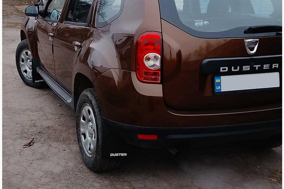 Renault Duster 2008–2017 Blatne zavesice EuroCap (4 kos) Image