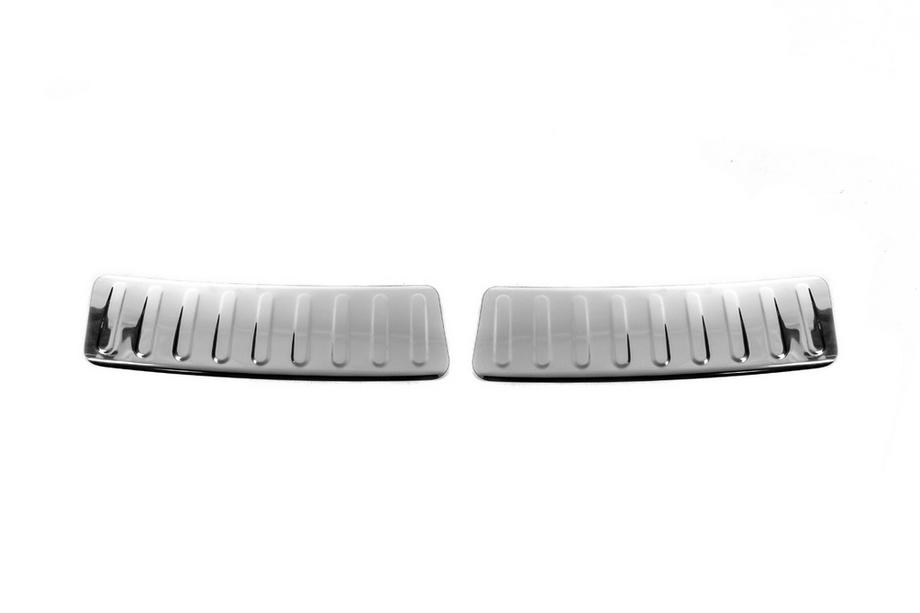 Dacia Sandero 2007–2013 Zaščitna letev zadnjega odbijača Carmos V2 (nerjaveče jeklo) Image