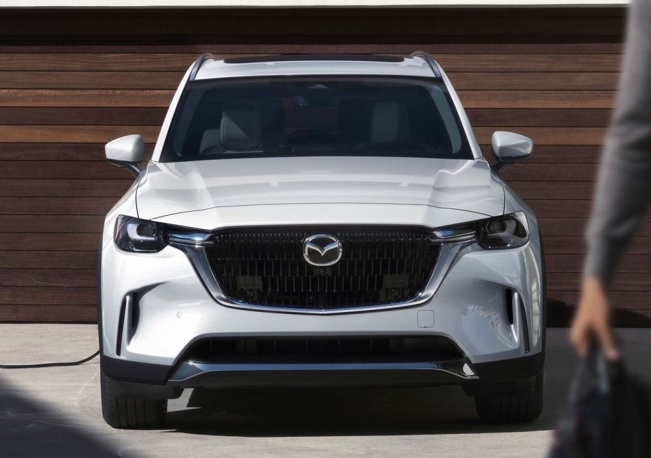 Test: Mazdin paradni crossover polne velikosti CX-90