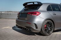 Mercedes A-class W177 2018– Zadnji difuzor z izpušnimi zaključki (Dizajn A45 HB) fotografija 1