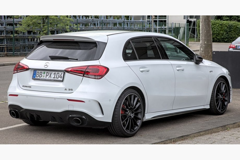 Mercedes A-class W177 2018– Zadnji difuzor z izpušnimi zaključki (Dizajn A35 HB) Image