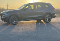 BMW X5 G05 2019–2026 Komplet bočnih pragov M-Sport/X5M 2018-2022 (2 kos, za lakiranje) fotografija 2