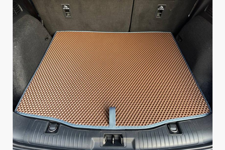 Ford Kuga/Escape 2019– Preproga prtljažnika (Hybrid, Rjava) Image