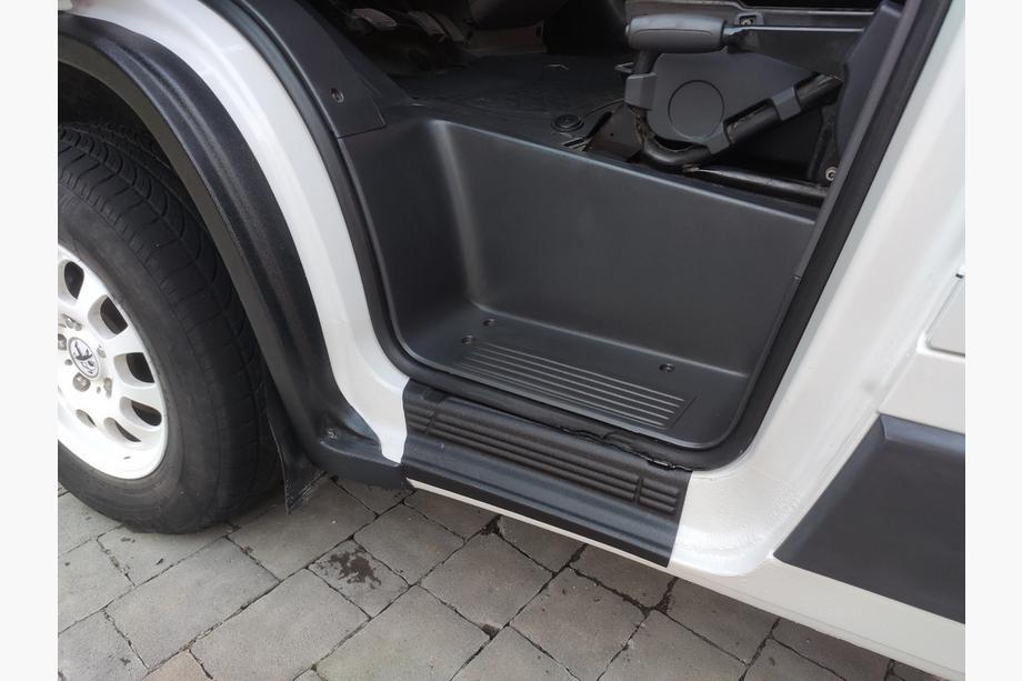 Opel Movano 2021– Obloge pragov vrat EuroCap (2 kosa, ABS) Image