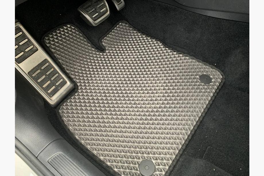 Volkswagen Golf Sportsvan 2014–2020 EVA talne preproge (črne) Image