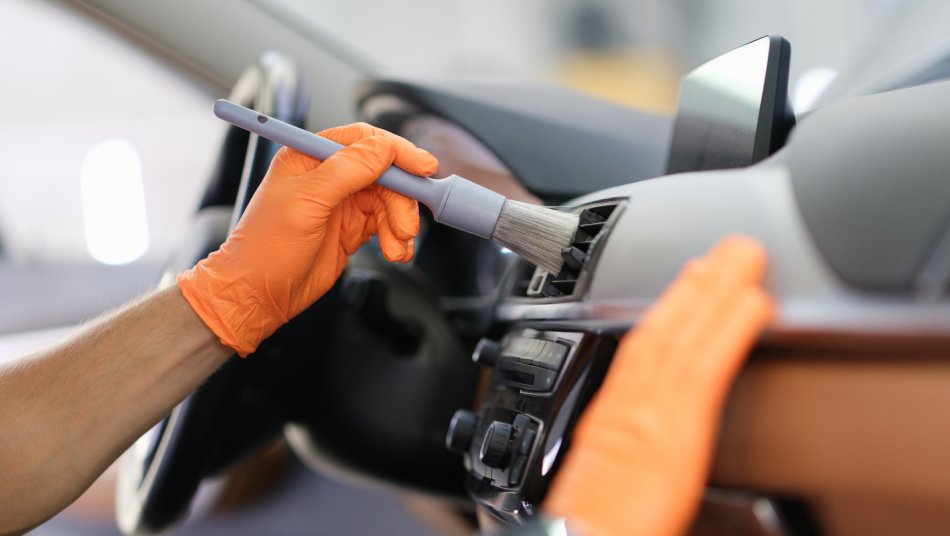 Kaj je detailing avtomobila in kakšne so njegove prednosti?