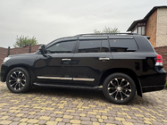 Toyota Land Cruiser 200 2007–2021 Okenski vetrni deflektorji s kromiranim okrasnim trakom Niken Luxury (6 kos) fotografija 5