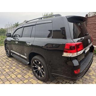 Okenski vetrni deflektorji s kromiranim okrasnim trakom Niken Luxury (6 kos) Toyota Land Cruiser 200 2007–2021 fotografija 4