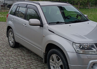 Suzuki Grand Vitara 2005–2017 Vetrni deflektorji za okna Niken Luxury (4 kosi) fotografija 3