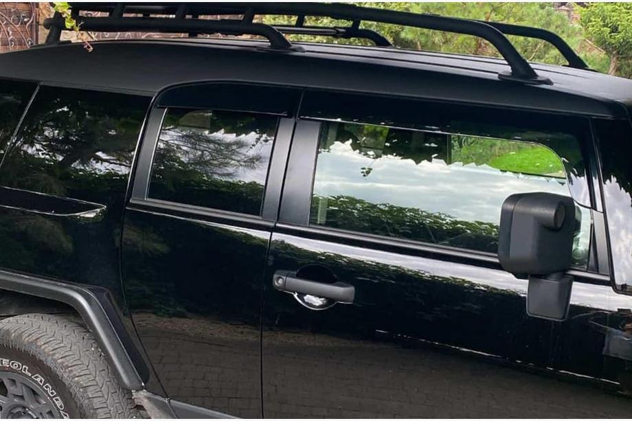 Toyota FJ Cruiser 2006–2022 Vetrni deflektorji za okna Niken Luxury (4 kosi) Fotografija 2