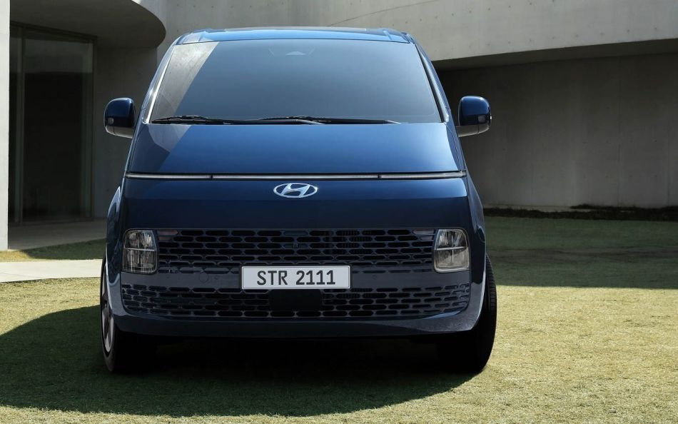 Test Hyundai Staria: nov pogled na enoprostorce