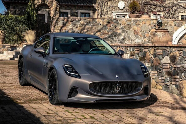 Test Maserati GranTurismo Folgore: električni triumf italijanskega sloga Fotografija 4