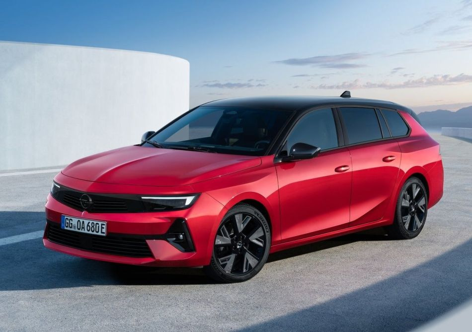 Test Opel Astra Sports Tourer Electric: električni karavan z značajem
