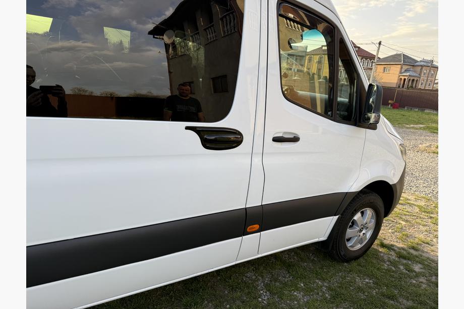 Mercedes Sprinter W907/W910 2018– Pokrov ročaja bočnih vrat EuroCap (ABS) Fotografija 2