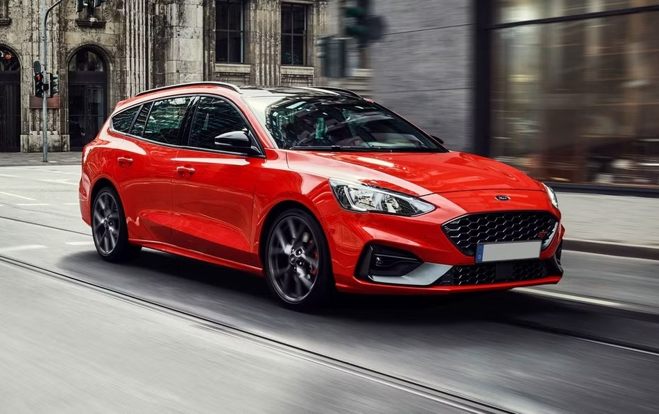 Test Ford Focus ST Wagon: prenova četrte generacije