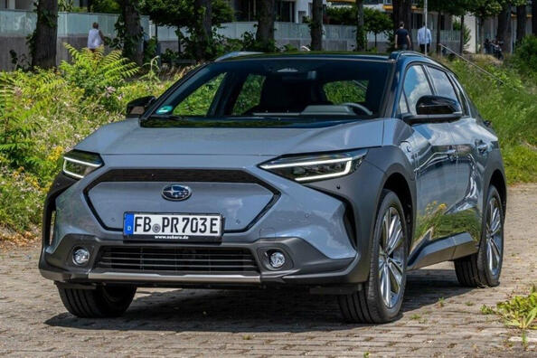 Test električnega križanca Subaru Solterra