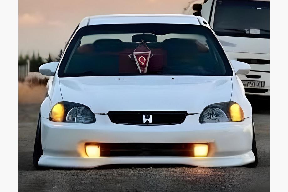 Honda Civic 1995–2001 Sprednji lip spojler DPT V-1 (črna sijaj) Image