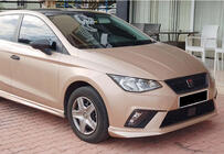 Seat Ibiza 2010–2017 DPT V-3 sprednji lip dodatek (črna visok sijaj) fotografija 2