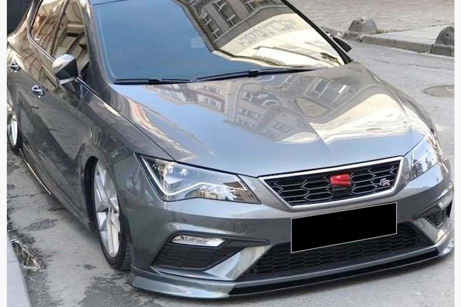 Seat Leon 2013–2020 DPT V-2 sprednji lip spojler (2017-2020, črna visok sijaj) Image
