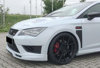 Seat Leon 2013–2020 Sprednji lip spojler DPT V-5 (2017-2020, črna visok sijaj) fotografija 2