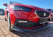 Seat Leon 2020– Sprednji lip spojler odbijača DPT V-1 (črni sijaj) fotografija 1
