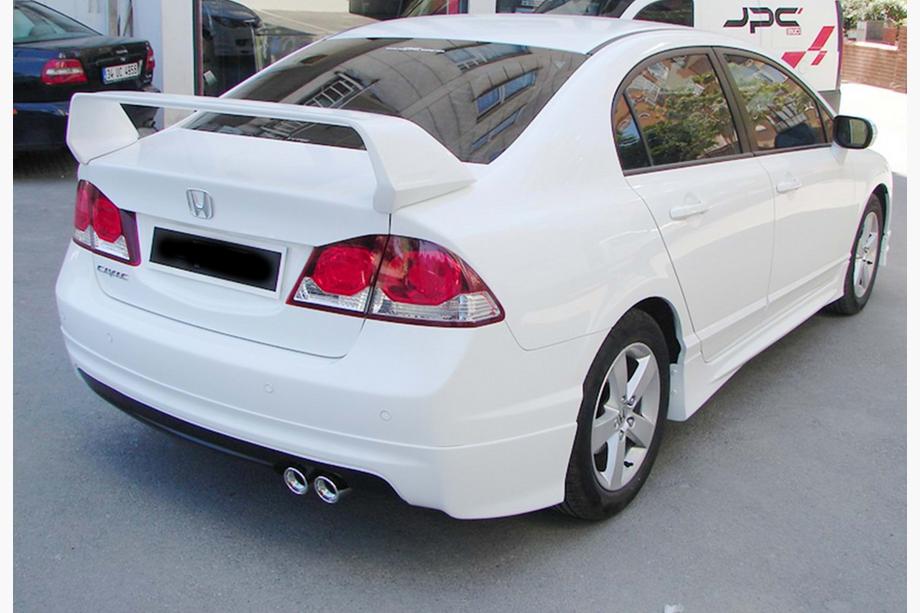 Honda Civic Sedan VIII 2006–2011 Zadnji difuzor DPT V-1 (sijajno črna) Fotografija 4