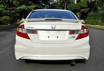 Honda Civic Sedan IX 2011–2016 Zadnji difuzor DPT (za lakiranje) fotografija 1