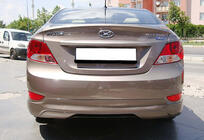 Hyundai Accent 2011–2017 Zadnji difuzor DPT (sijajno črna) fotografija 1