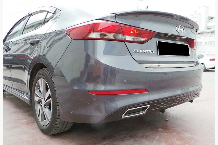 Hyundai Elantra (AD) 2015–2020 Zadnji difuzor DPT V-2 (črna sijaj) Image