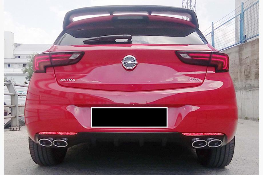 Opel Astra K 2016–2021 Zadnji difuzor DPT V-1 (HB, sijajno črna) Fotografija 3