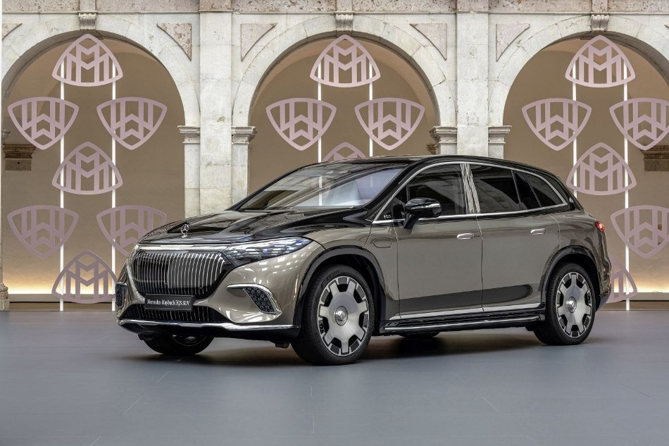 Pregled Mercedes-Benz Maybach EQS SUV