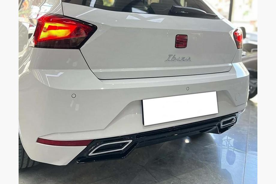 Seat Ibiza 2017– Zadnji difuzor DPT V-3 (črni sijaj) Image