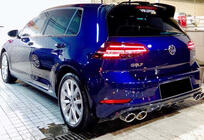 Volkswagen Golf 7/E-Golf 2012–2020 Zadnji difuzor DPT V-1 (2017-2019, sijaj črna) fotografija 1