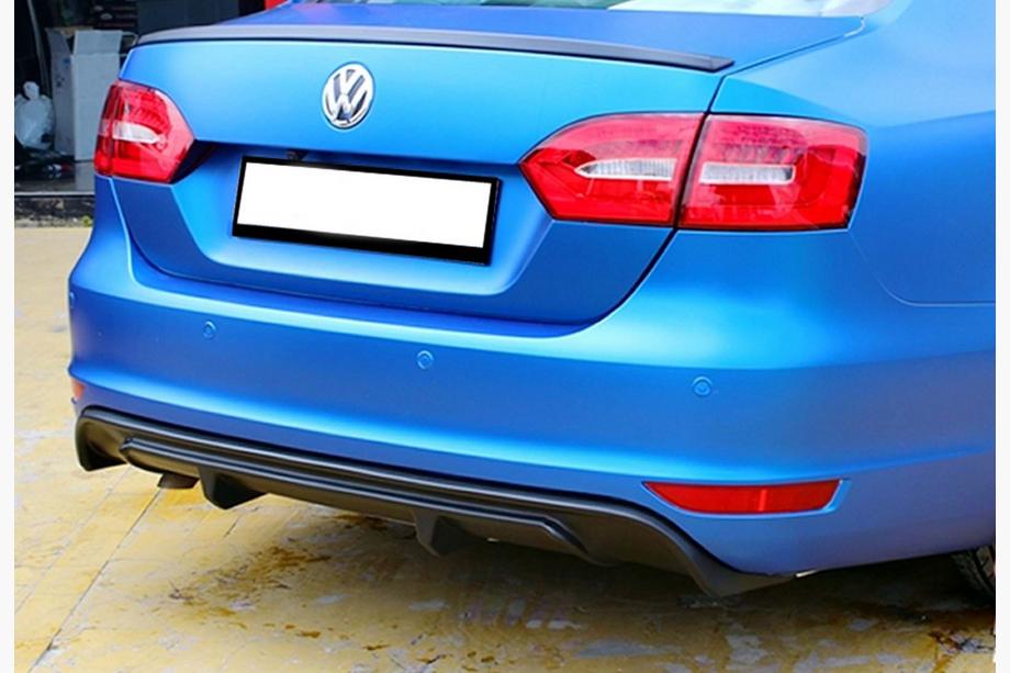 Volkswagen Jetta 2011–2018 Zadnji difuzor DPT (2011-2014, sijajno črna) Image