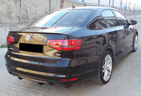 Volkswagen Jetta 2011–2018 Zadnji difuzor DPT (2014-2018, črna visok sijaj) fotografija 2