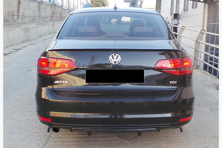 Volkswagen Jetta 2011–2018 Zadnji difuzor DPT (2014-2018, črna visok sijaj) Image