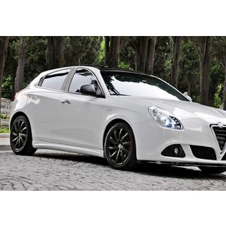 Stranski pragovi DPT (črna v visokem sijaju) Alfa Romeo Giulietta 2010–2020 fotografija 1