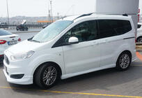Ford Courier 2014–2023 Stranski pragovi DPT (črna v visokem sijaju) fotografija 1