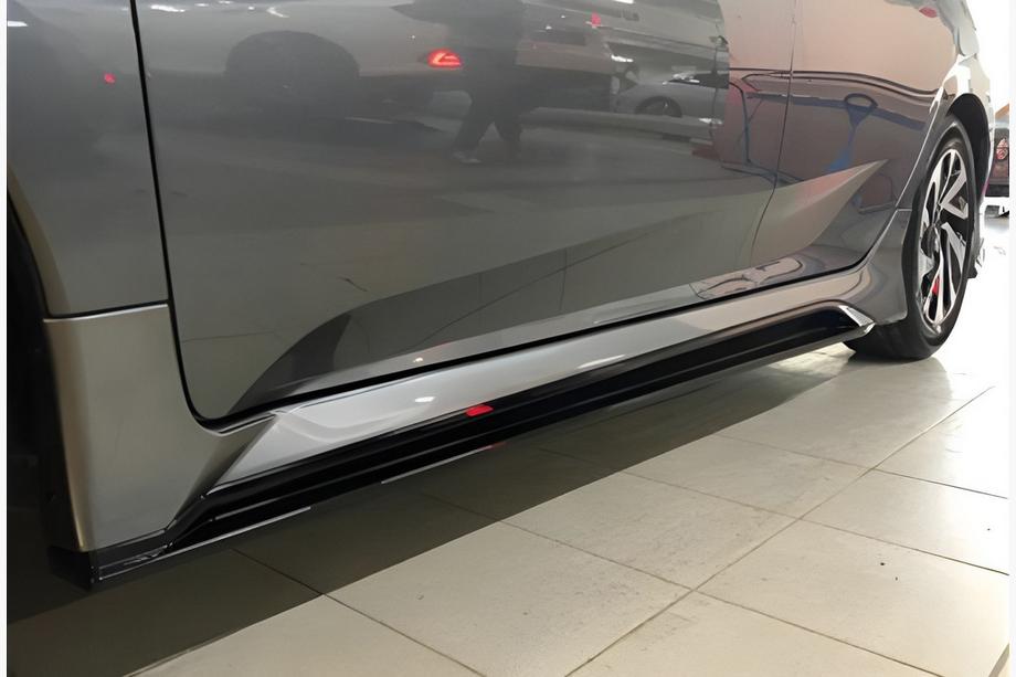 Honda Civic Limuzina X 2016–2021 Stranski pragovi DPT V-2 (za lakiranje) Fotografija 1